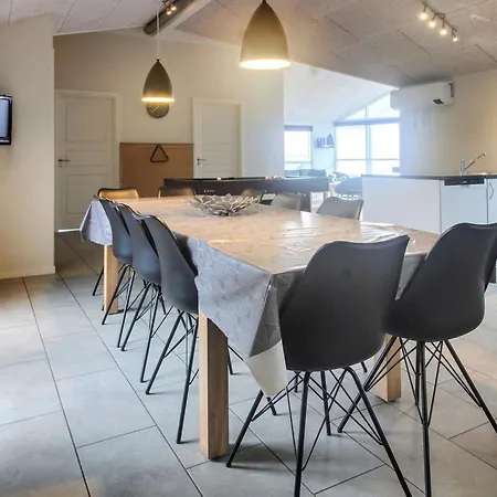 Clea - 200m From The Sea By Interhome *